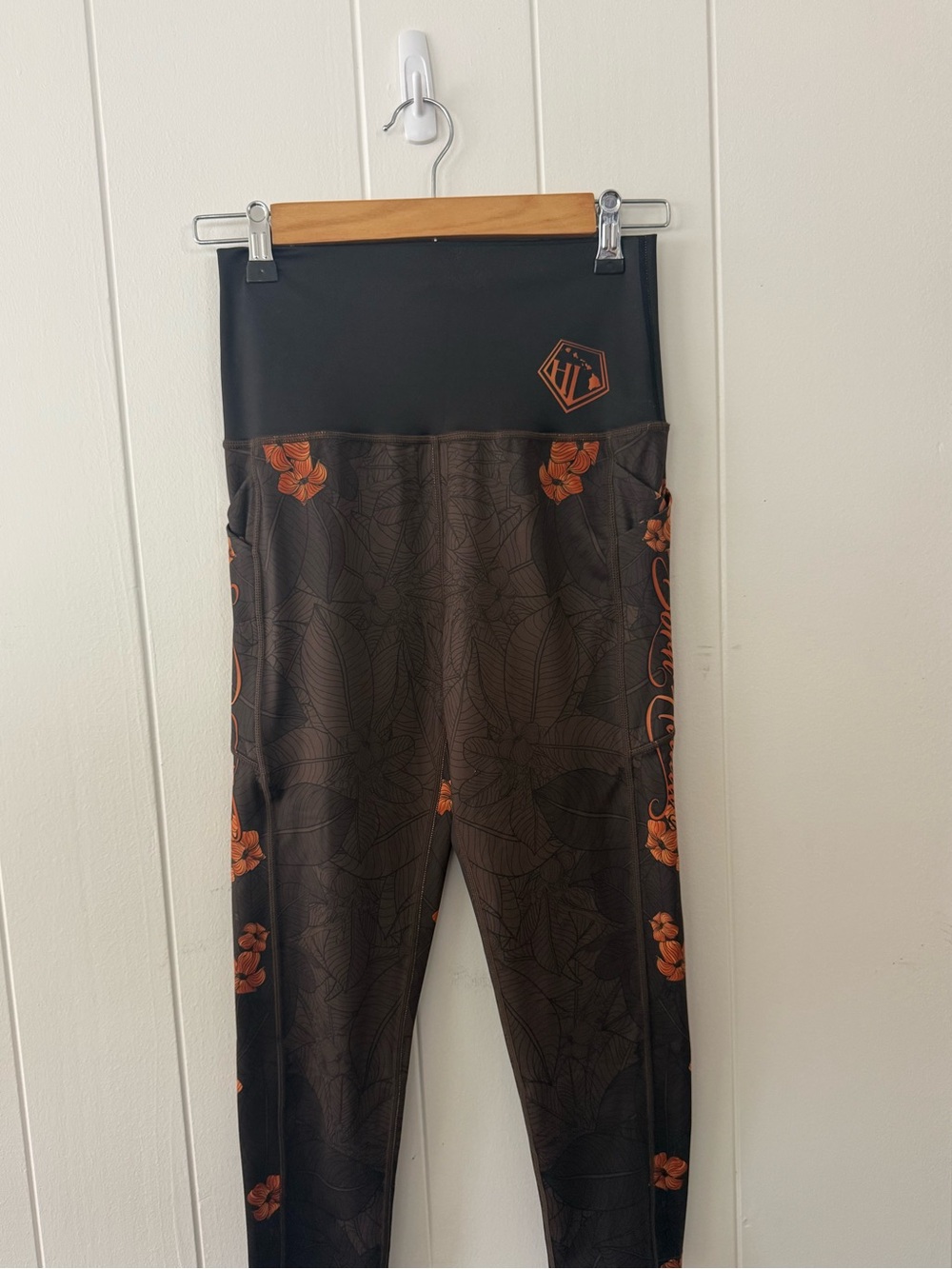 Born Hawaii Leggings